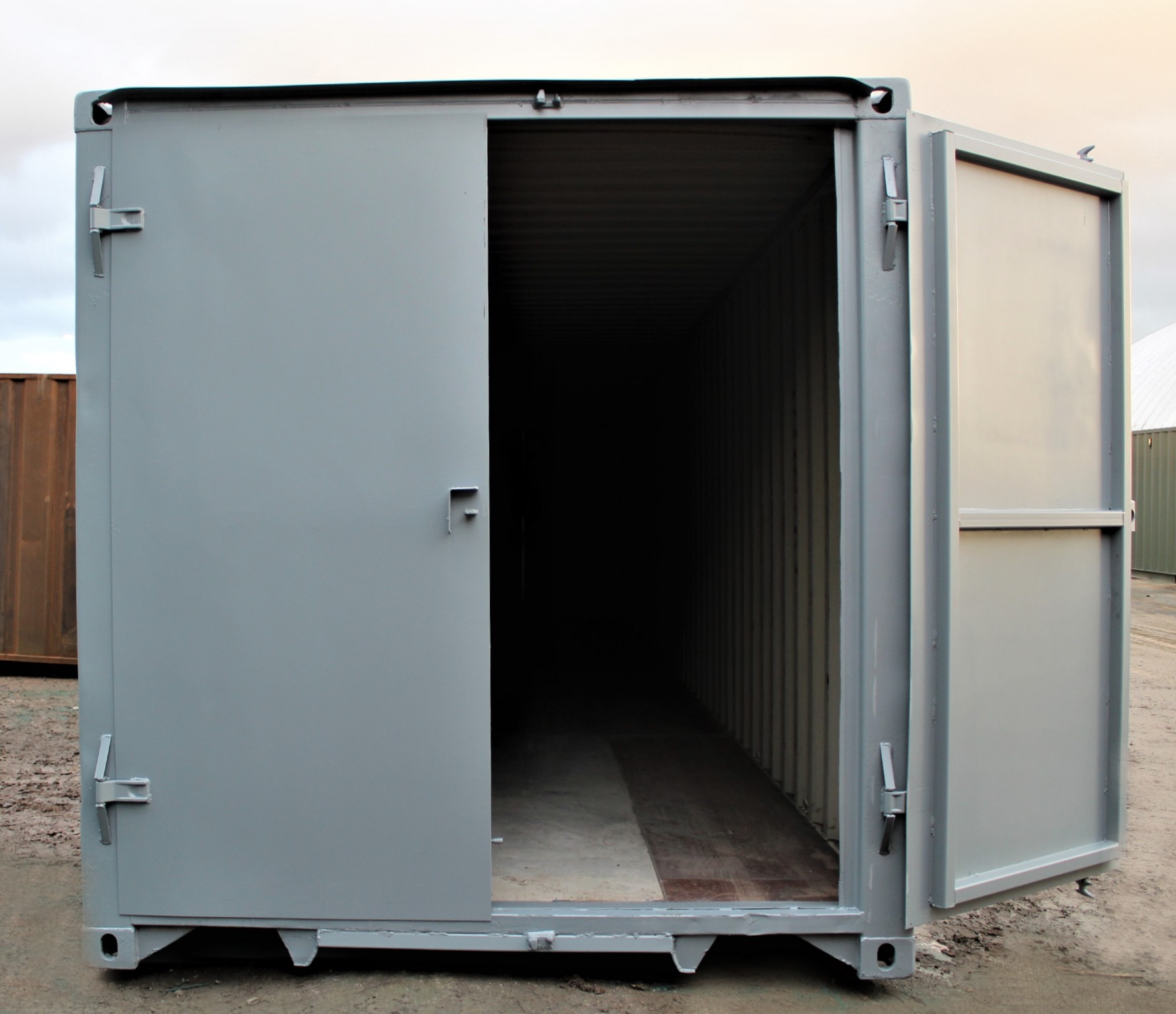 Used 40ft Shipping Containers For Sale 40ft ISO S1 Doors