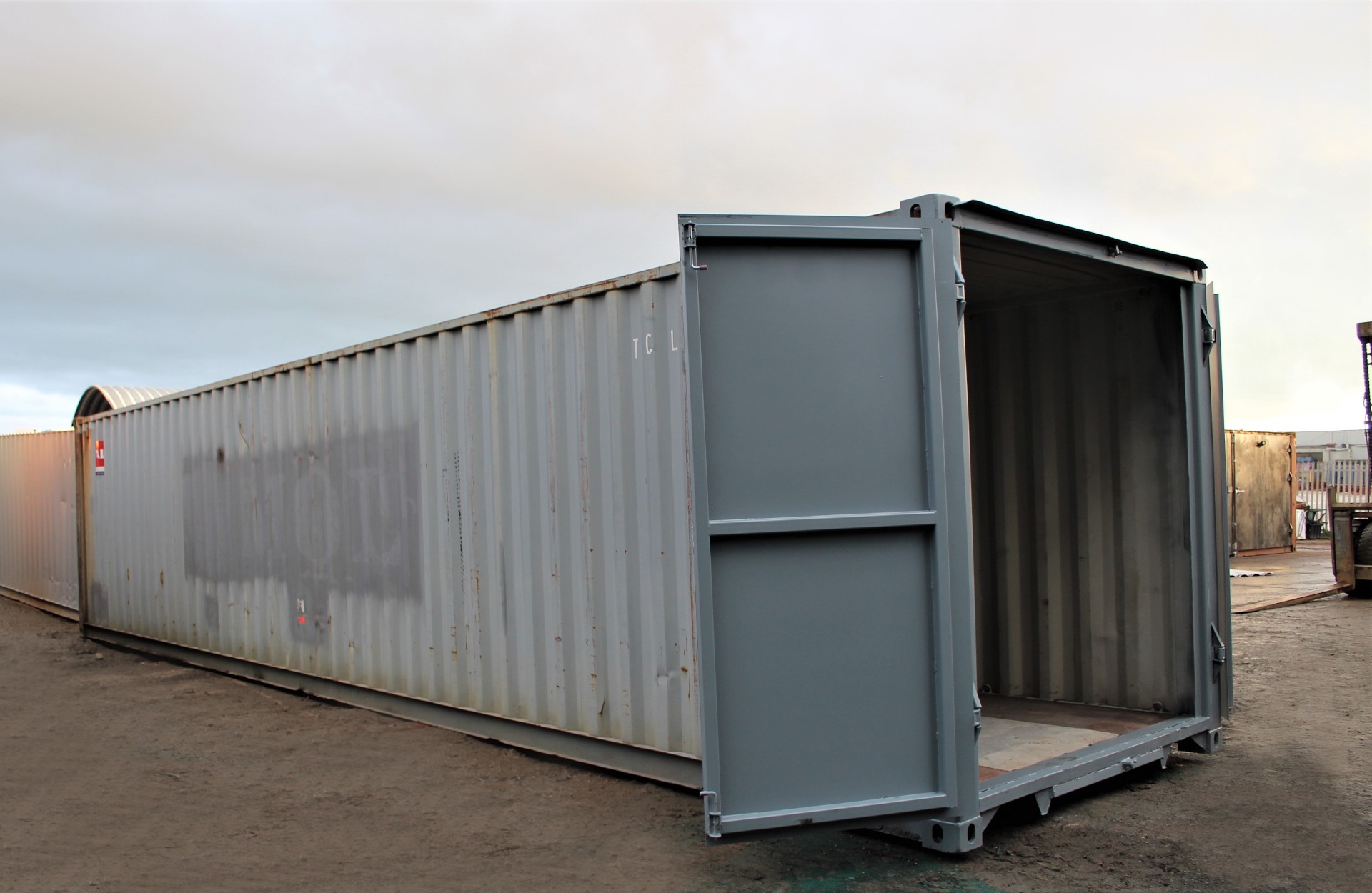 Used 40ft Shipping Containers For Sale 40ft ISO S1 Doors - Image 6