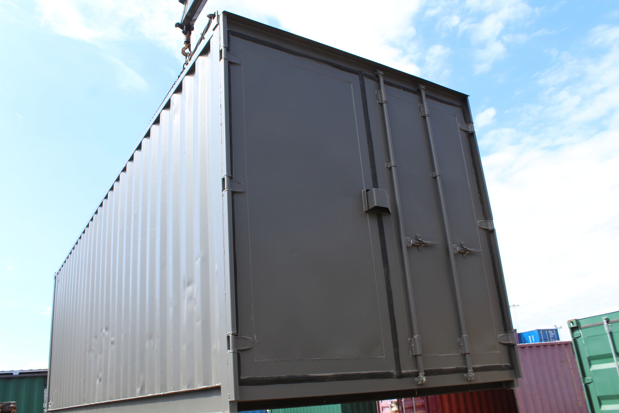 20ft New Shipping Containers 20ft Once Used - S3 Doors - Image 3